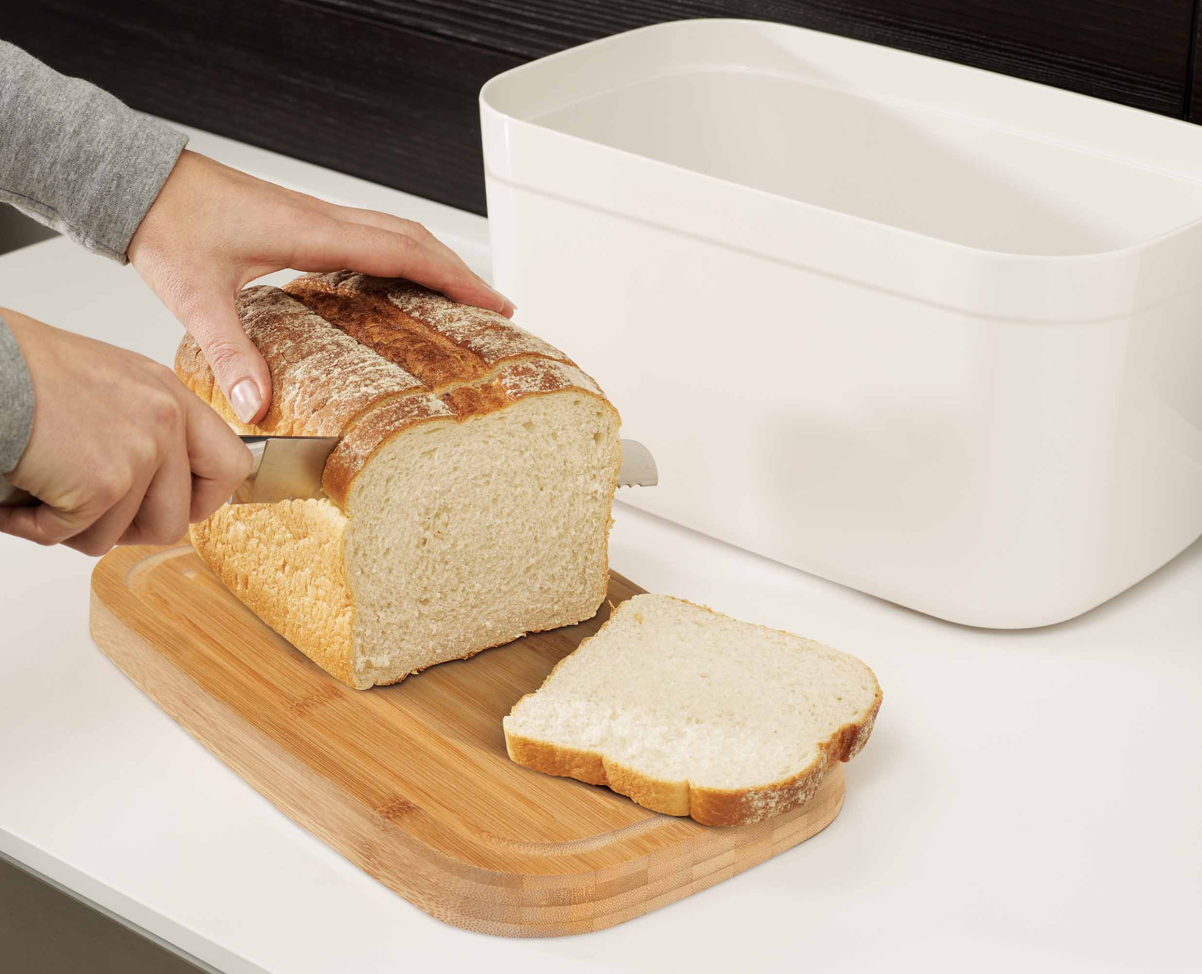 Bread Bin with Bamboo Lid - Image 4