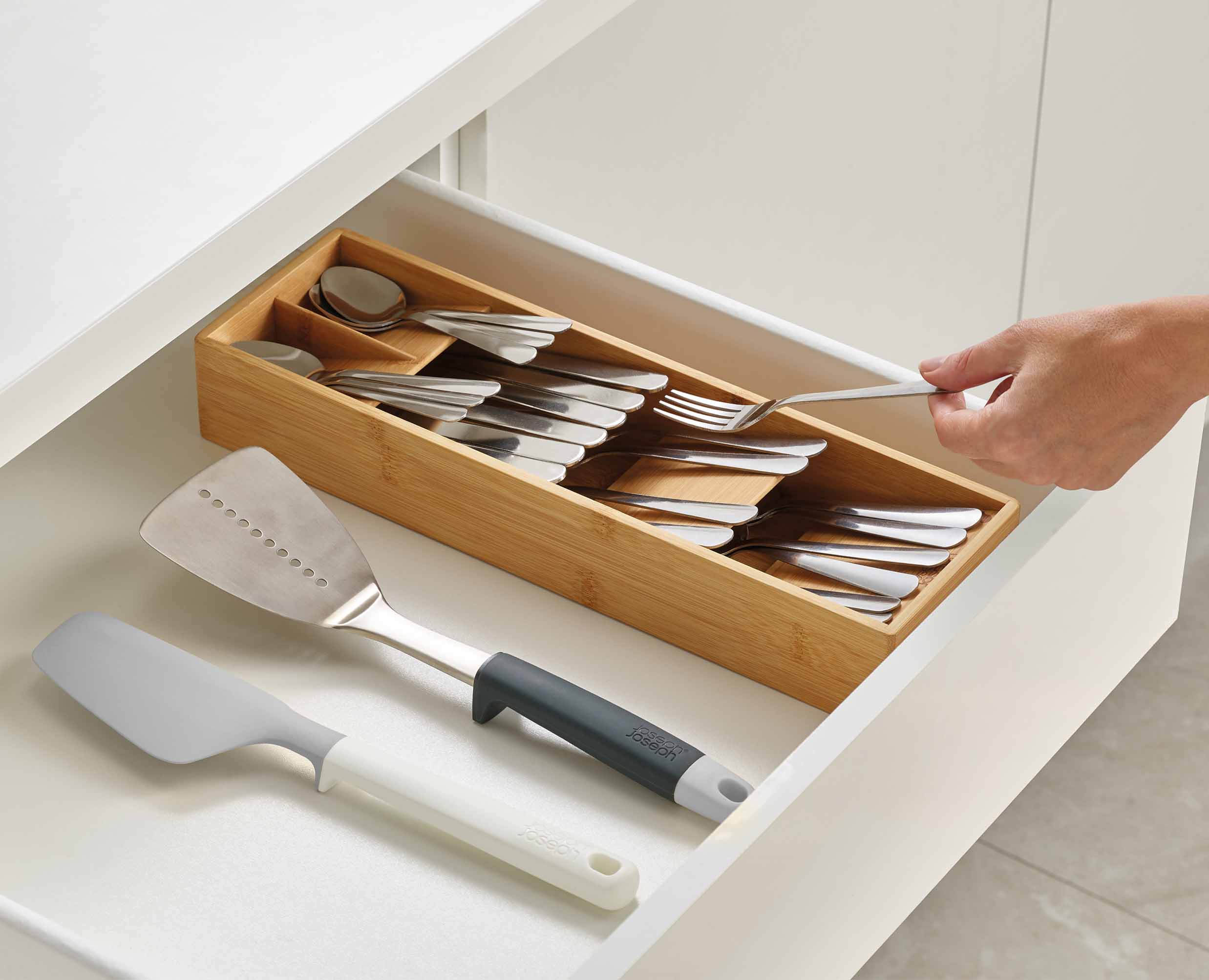 DrawerStore™ Bamboo Compact Cutlery Organiser - Image 4