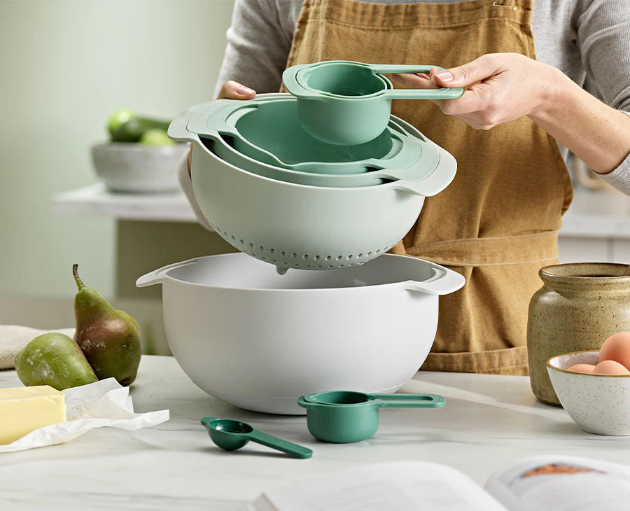 Nest™ 9 Plus Green Bowl Set - Editions - Image 2