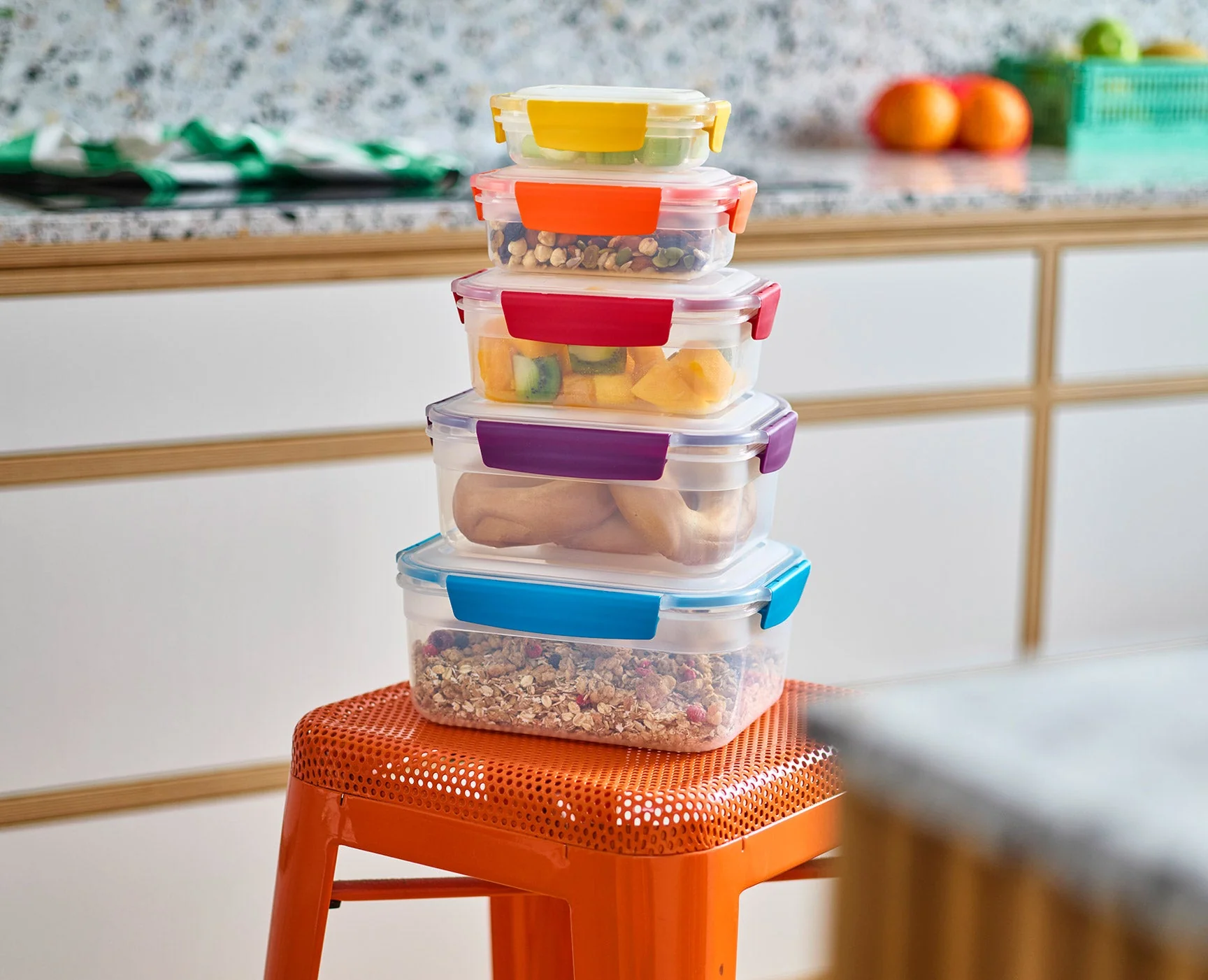 Nest™ Lock Multicolour 5-piece Multi-size Food Container Set - Image 4