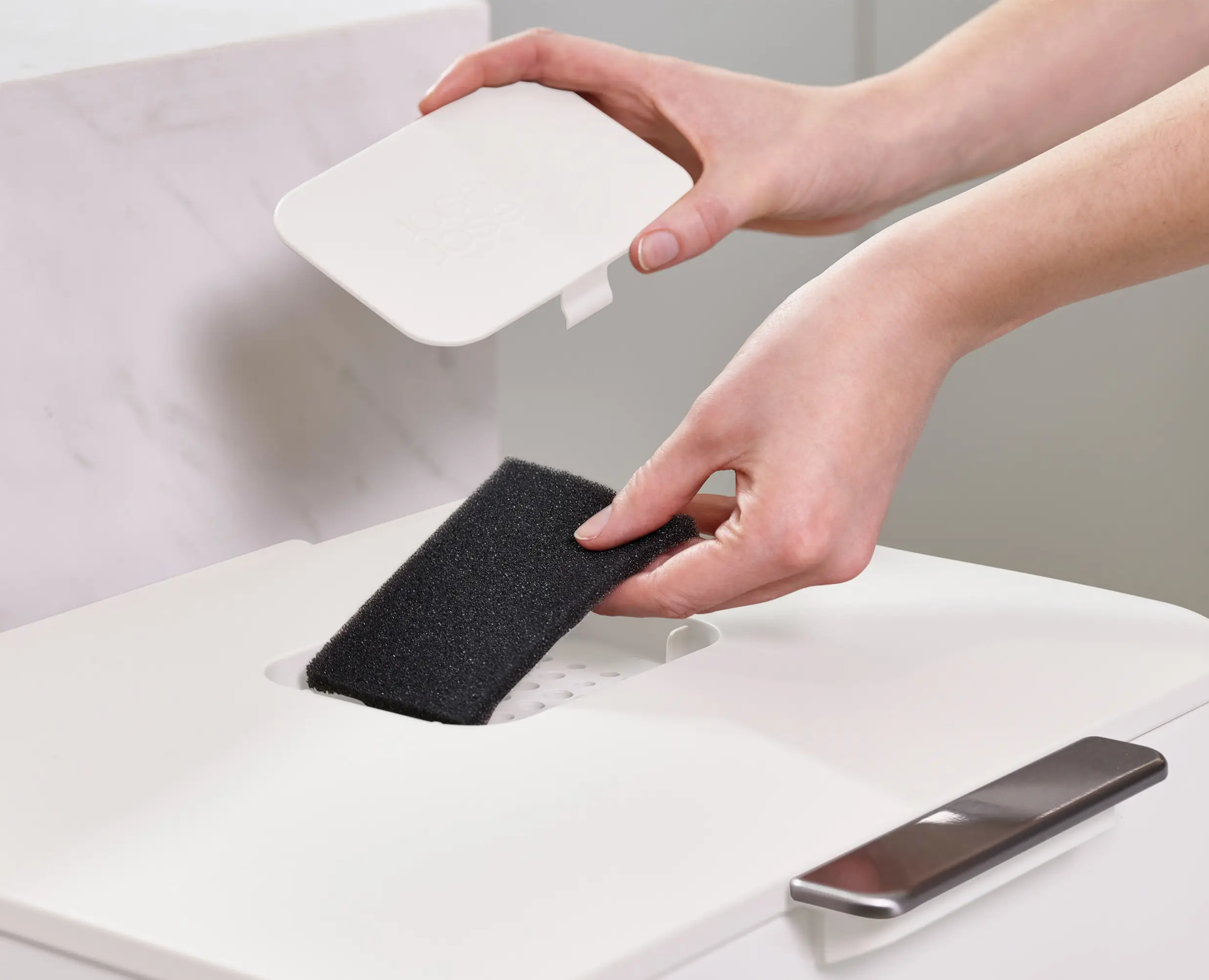 Black Replacement Odour Filters - Image 3