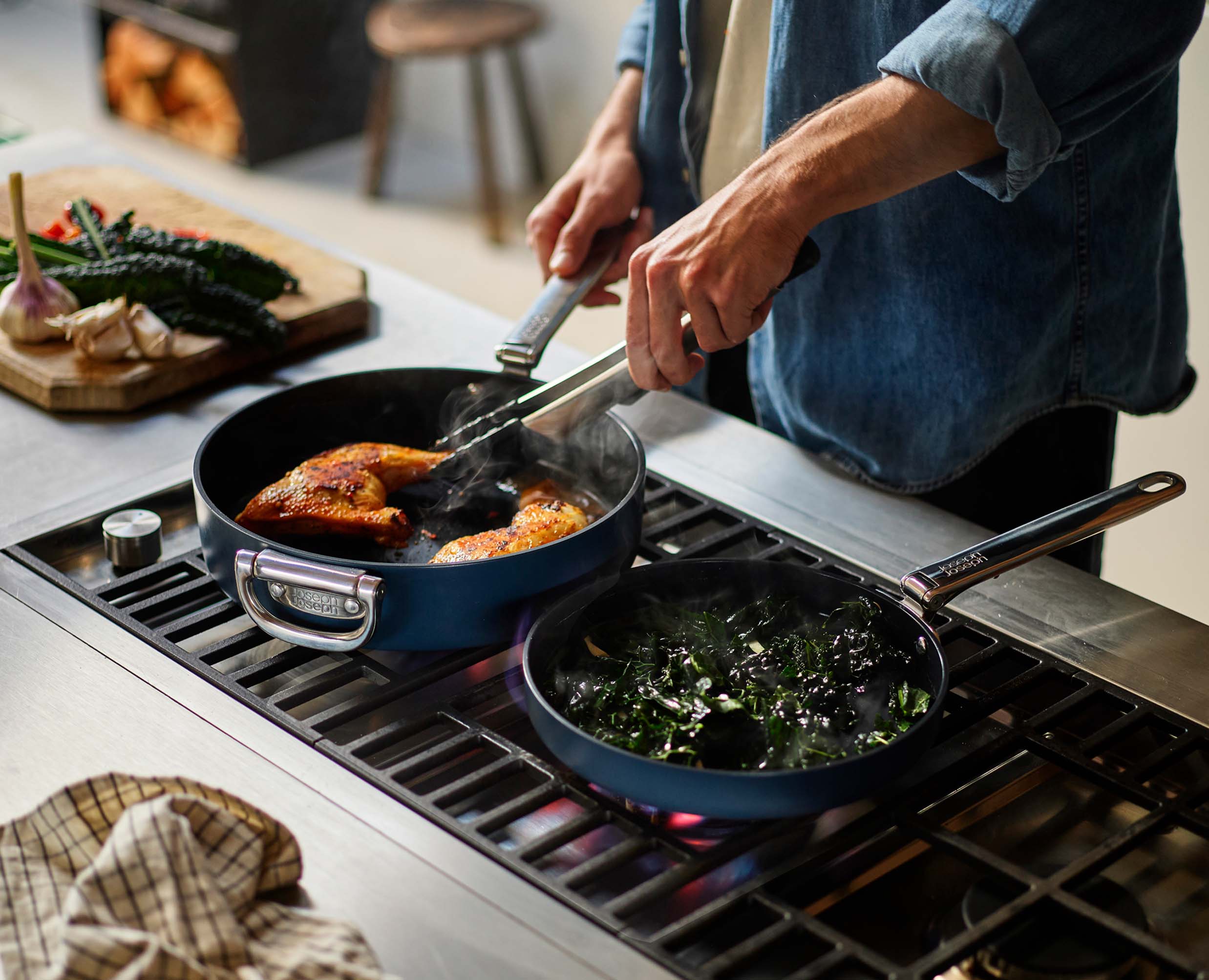Space Folding Handle Ceramic Non-stick 24cm Blue Frying Pan - Image 4